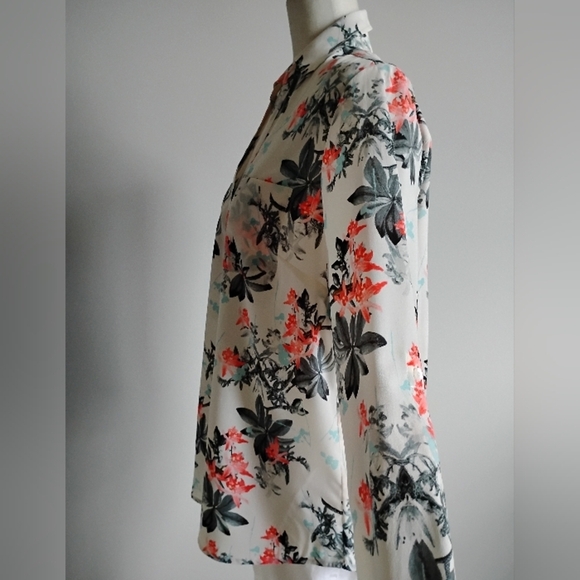 Talbots Nantucket Floral Crepe Button Up Blouse Turquoise Floral Size Lg Petite - Picture 7 of 15